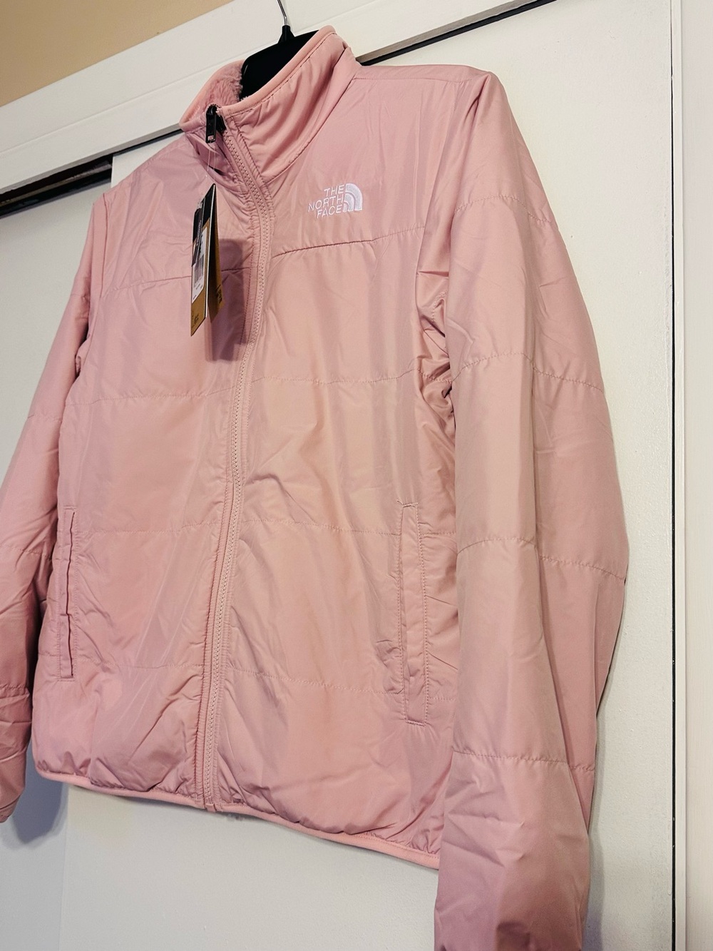 The North Face Teen Girls Reversible Pink Puffer Jacket (18/20) - Picture 2 of 8
